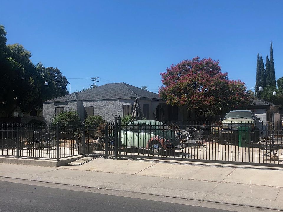 1st image of 2309 E Flora St