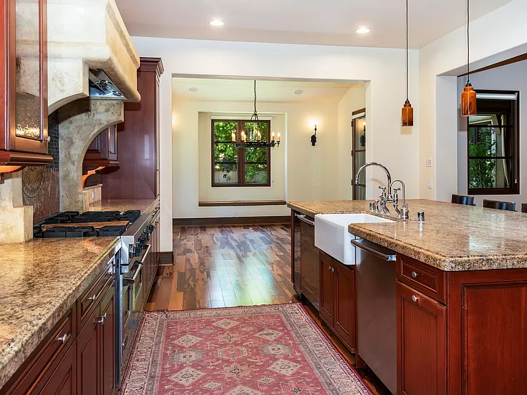 7767 Kestrel Ln — Photo 4