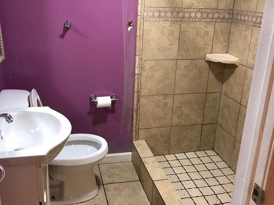 2nd image of 3128 Tyson Ave