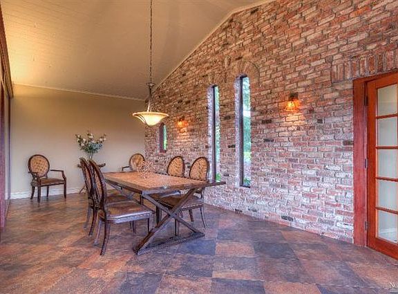 5th image of 2515 Laguna Vista Dr