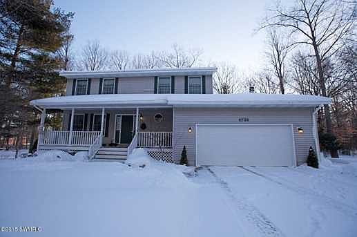 1st image of 6730 N Point Dr