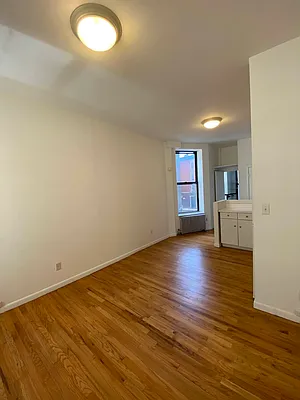 Rented by Corcoran | media 31