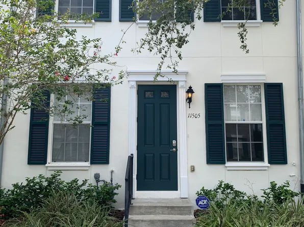 11505 Fountainhead Dr, Tampa, FL 33626