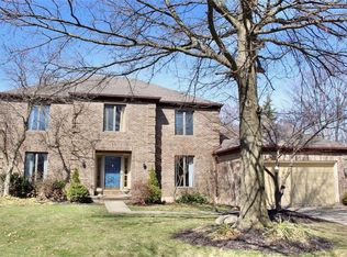 18064 Williamsburg Oval, Strongsville, OH 44136