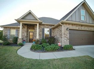128 Santa Maria Dr, Huntsville, AL 35811