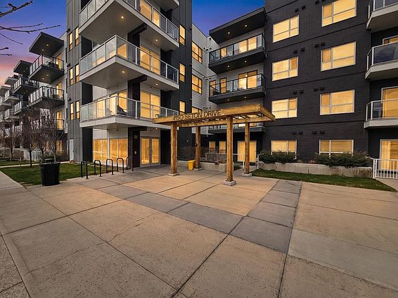 2nd image of 4150 S Seton Dr SE #109