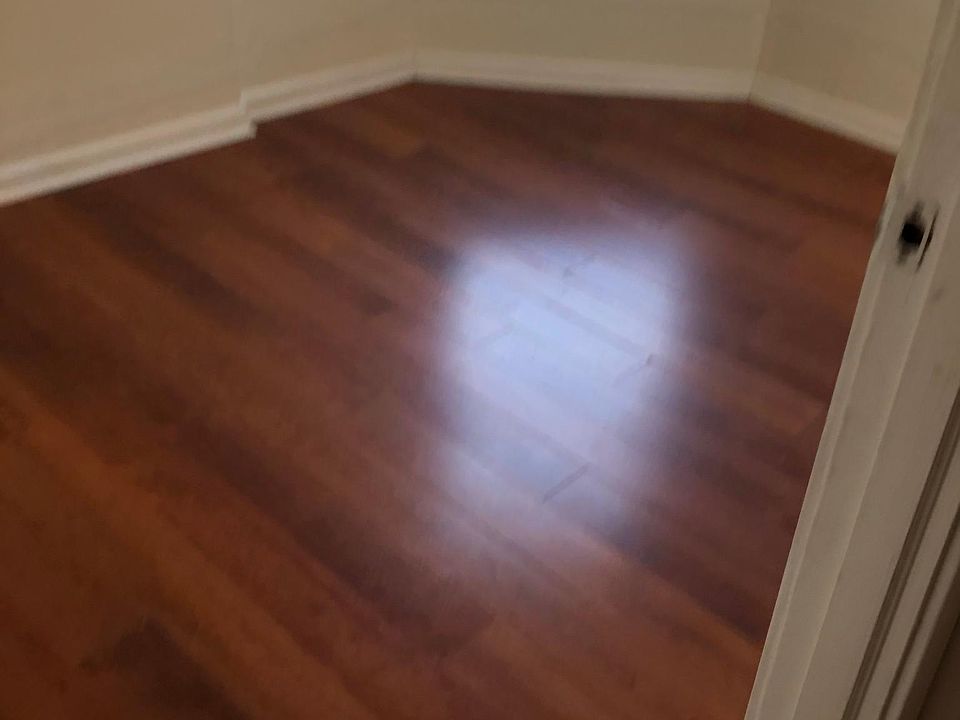 2nd image of 406 N Delaware St