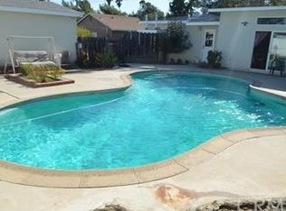 1120 N Towne Ave, Claremont, CA 91711