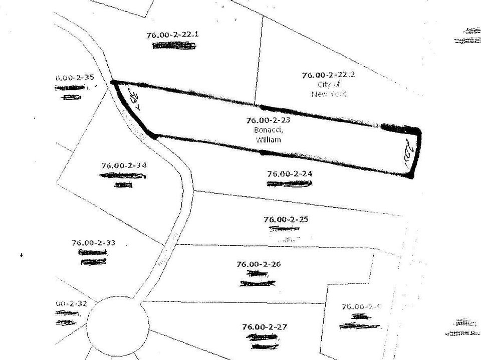 2nd image of 415 Deer Run Road