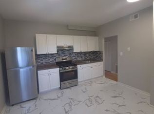 Three Bedroom Apartment Available, Chicago, IL 60623