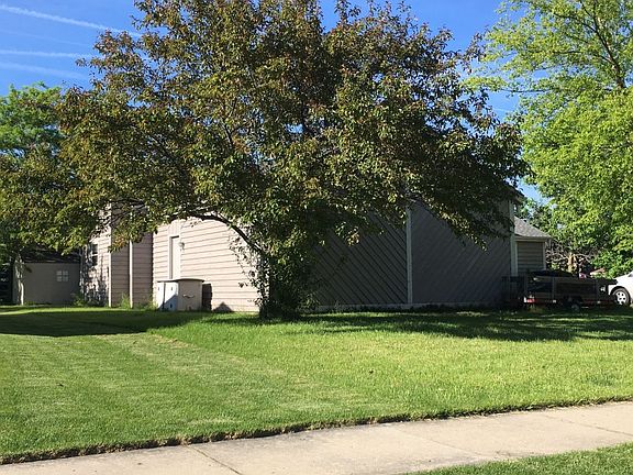 2nd image of 4136 W Southwood Dr