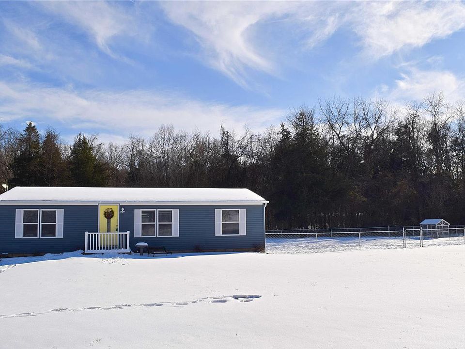 1st image of 10000 Three Oaks Ln