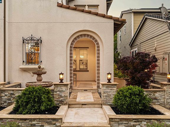 2nd image of 5325 Pembroke Way