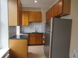 Rented by Skyline Group Real Estate