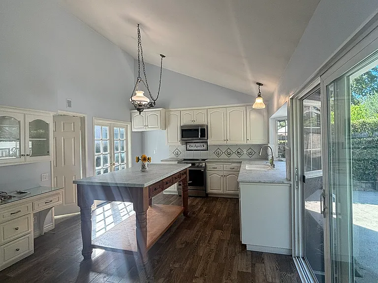 2318 Port Lerwick Pl — Photo 7