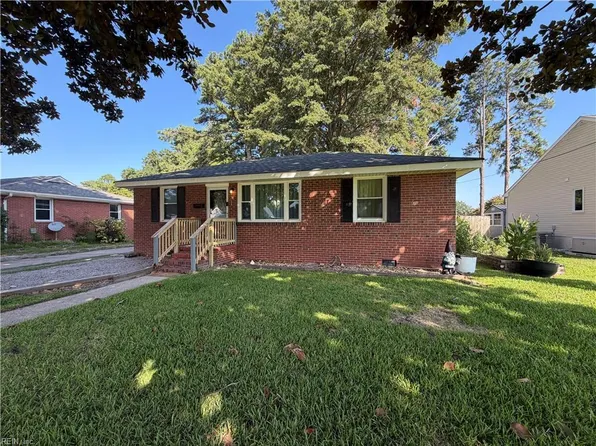 1156 Wade St, Norfolk, VA 23502