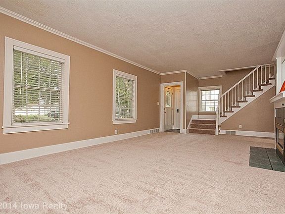 4th image of 904 N C St