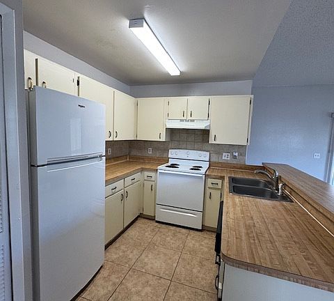 4th image of 9843 River Pines Ct
