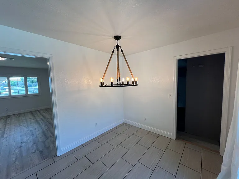 5753 Mohican Dr — Photo 12