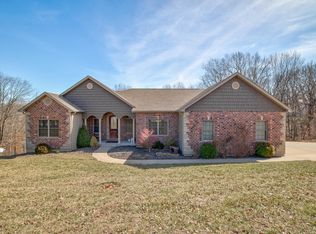 3330 Magnolia Ln, Festus, MO 63028