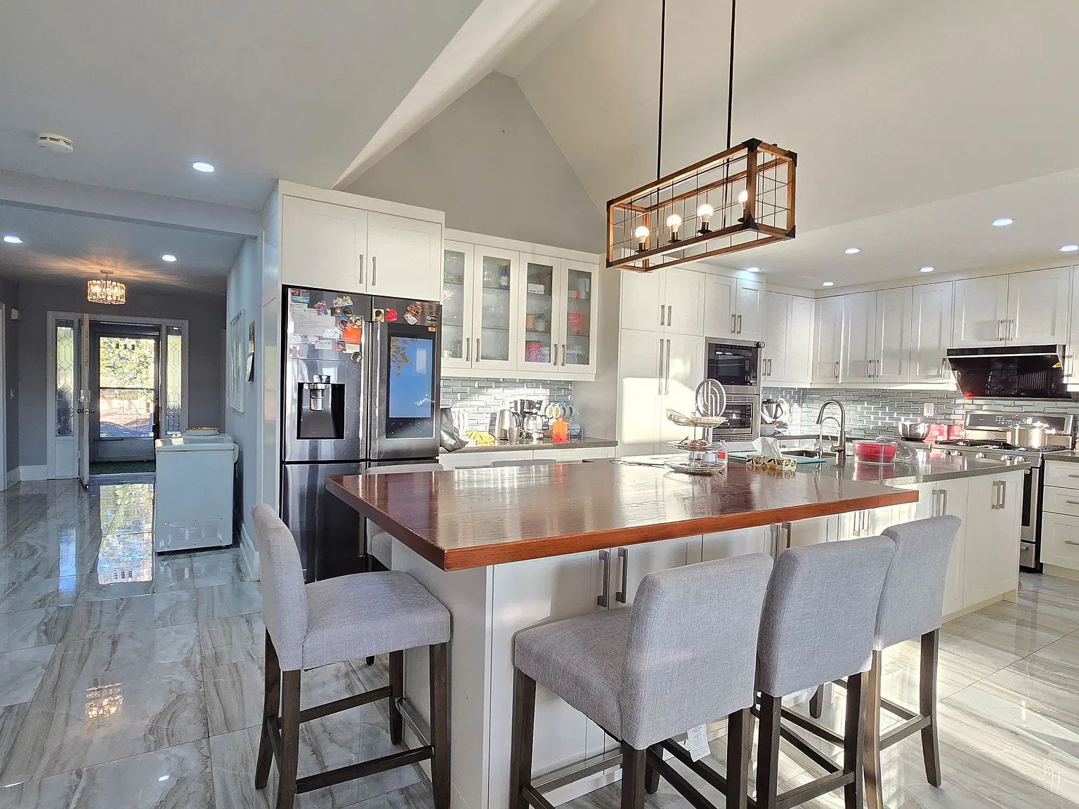 1 bed, $1,200 — Photo 4