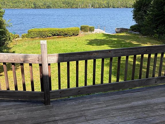 4th image of 563 Lakeview Road