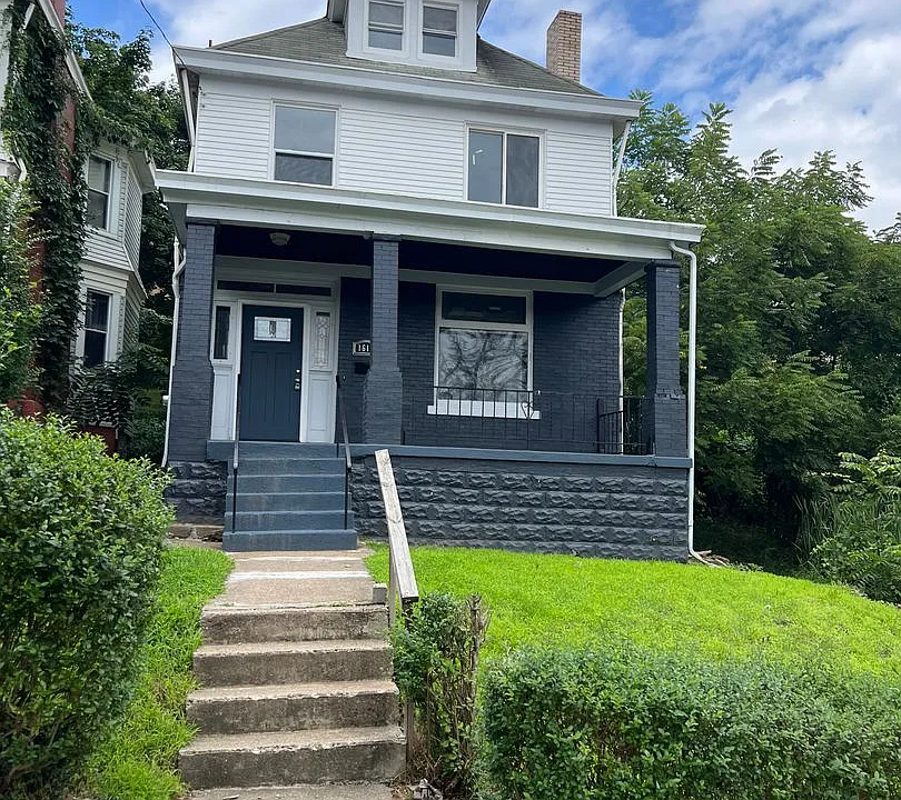 1616 Dagmar Ave