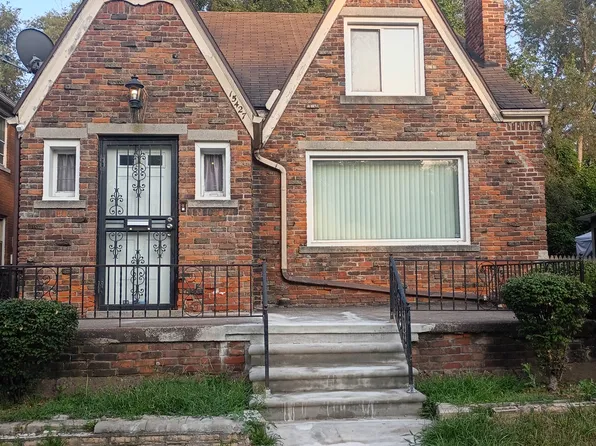 15427 Lauder St, Detroit, MI 48227
