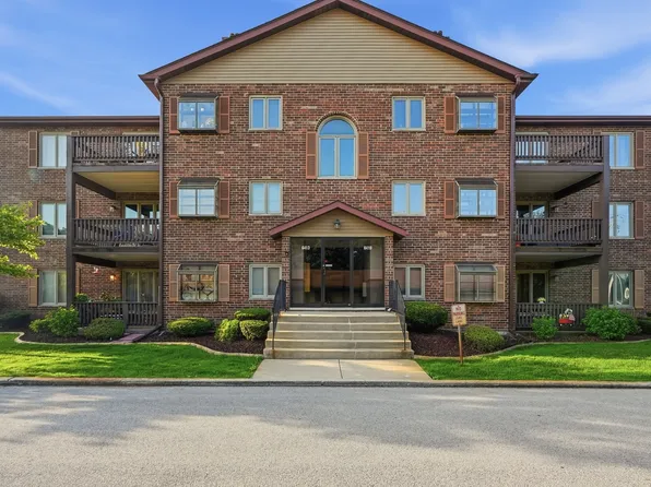 6419 Oak Forest Ave APT 2S, Tinley Park, IL 60477