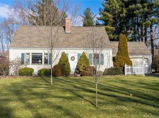 53 Elm Tree Rd, Glastonbury, CT 06033