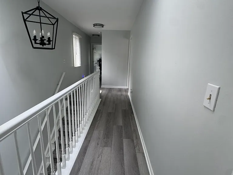 352 Bristol Ln — Photo 10
