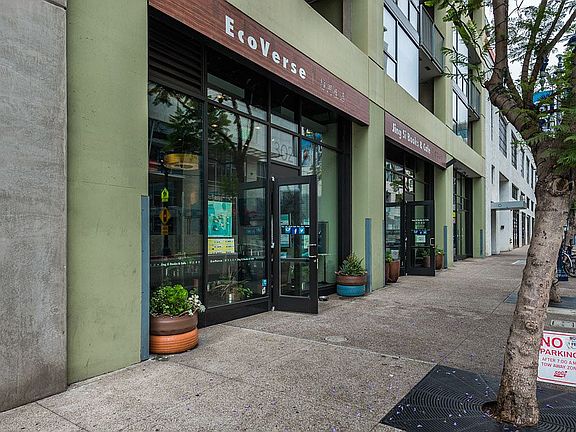 4th image of 302 304 11th Ave