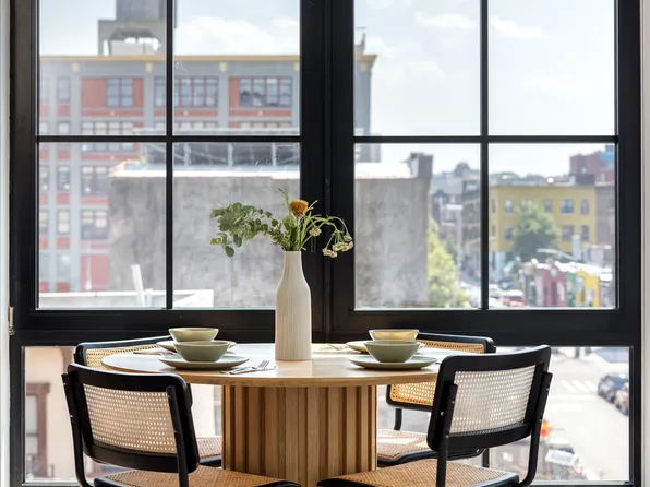 979 Pacific Street image 3 of 12