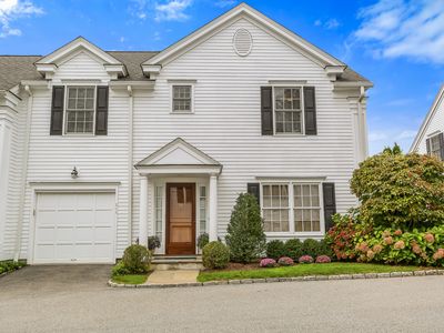 213 Park Street #213, New Canaan, CT, 06840