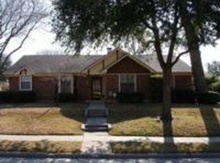 126 Colonel Dr, Garland, TX 75043