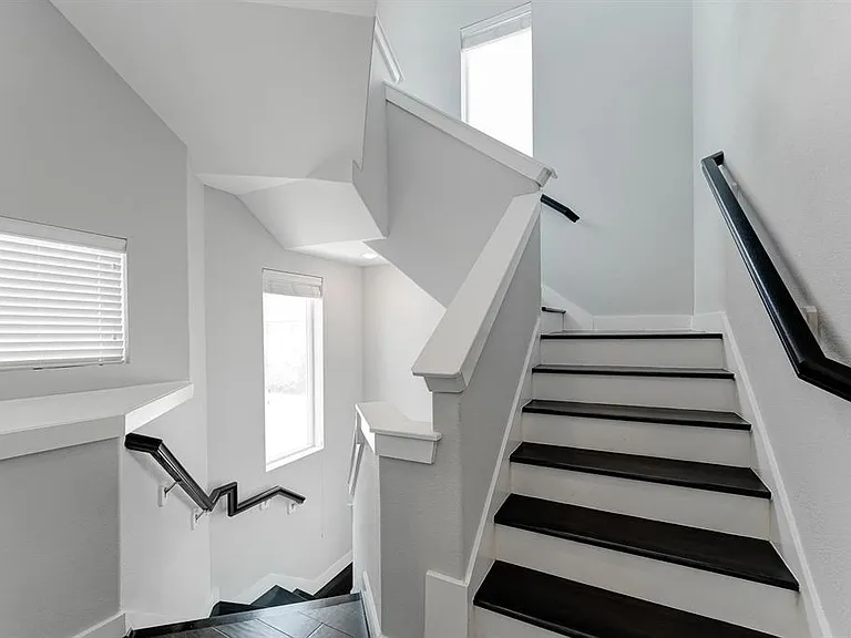 8409 Hempstead Rd #A — Photo 21