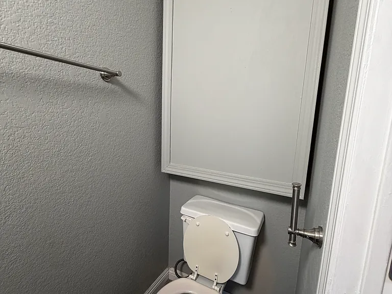 1720 G St #3 — Photo 13