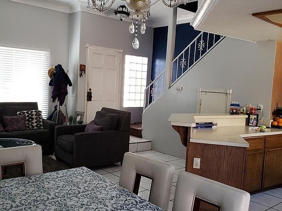 3rd image of 389 I St APT B