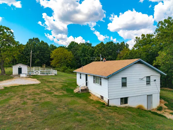 21525 State Highway P, Ava, MO 65608