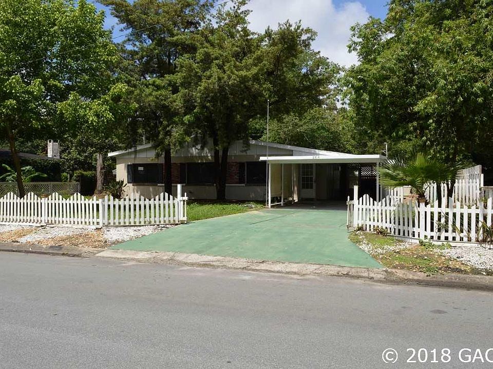 1st image of 2314 NE 11th Ter