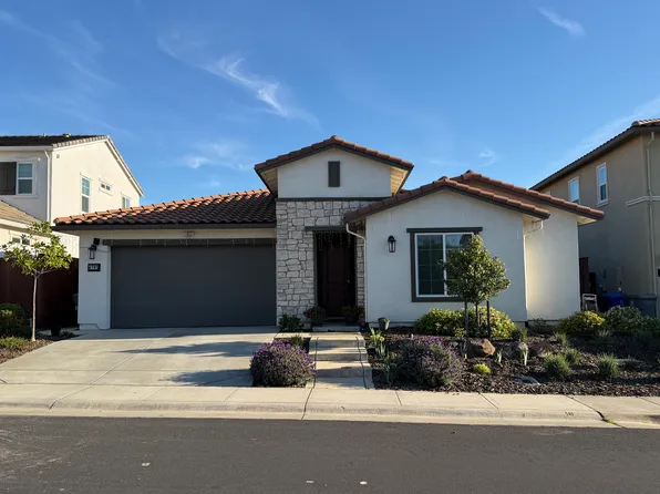 4707 Streambed Dr, Folsom, CA 95630
