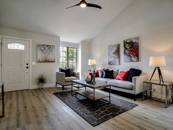 5th image of 522 Bayview Park Dr