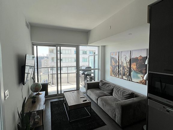 2nd image of 11 Lillian St #1506