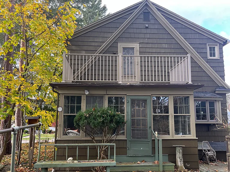 168 Green St — Photo 9