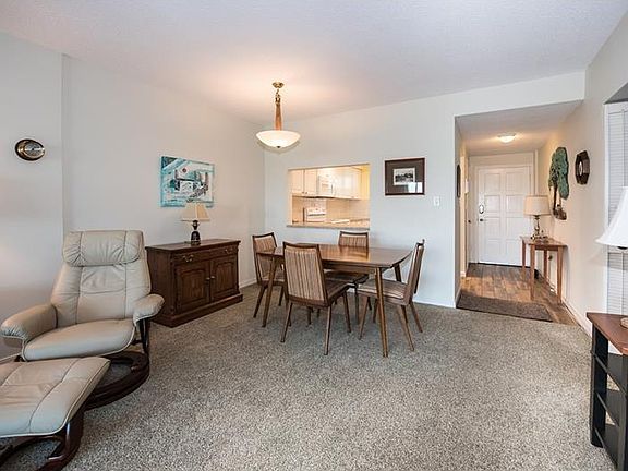 5th image of 1200 N Shore Dr NE Unit 309