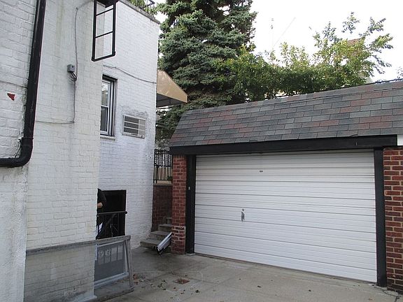 3rd image of 1253 83rd St #Townhouse