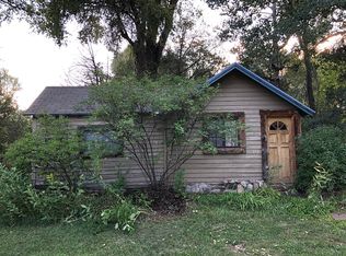 6 River Cabin Rd, Pecos, NM 87552