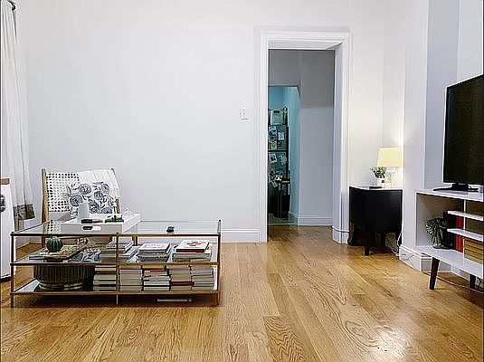 4th image of 250 Pacific St APT 14