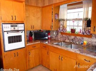 7521 Highland Dr, Mabelvale, AR 72103