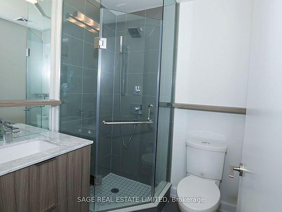 2nd image of 6 Parkwood Ave #407